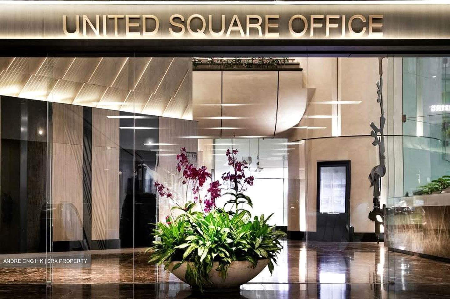 United Square (D11), Office #536048721
